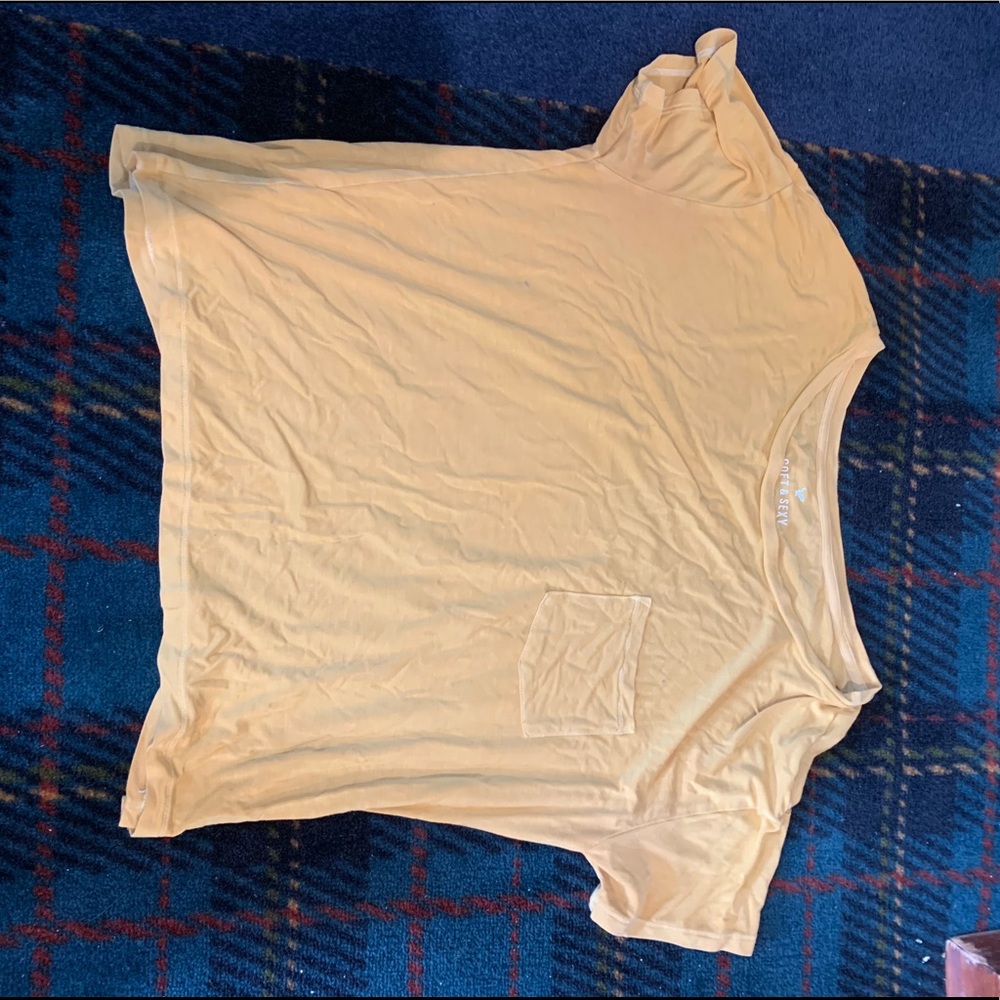 YELLOW SOFT & SEXY AEO T-SHIRT